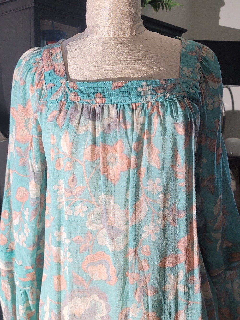 LC Lauren Conrad Teal & Peach Floral Top